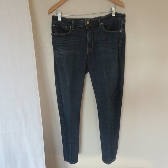Women's Levi's Signature Totally Shaping Skinny Blue Jeans - Picture 1 of 7